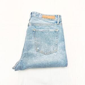 GRLFRND Karolina Feel Right Light Wash Button Fly Raw Hem Denim Jeans Size 28